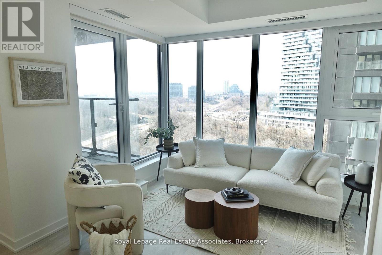 1004 - 1 Quarrington Lane, Toronto, Ontario  M3C 0S4 - Photo 5 - C12985056