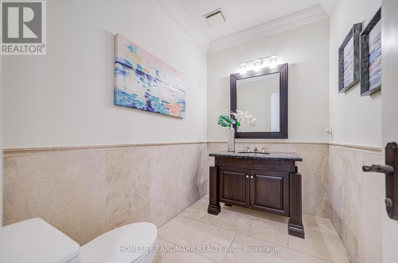 21 Kirkdale Crescent, Toronto, Ontario  M3B 2J7 - Photo 21 - C12985148