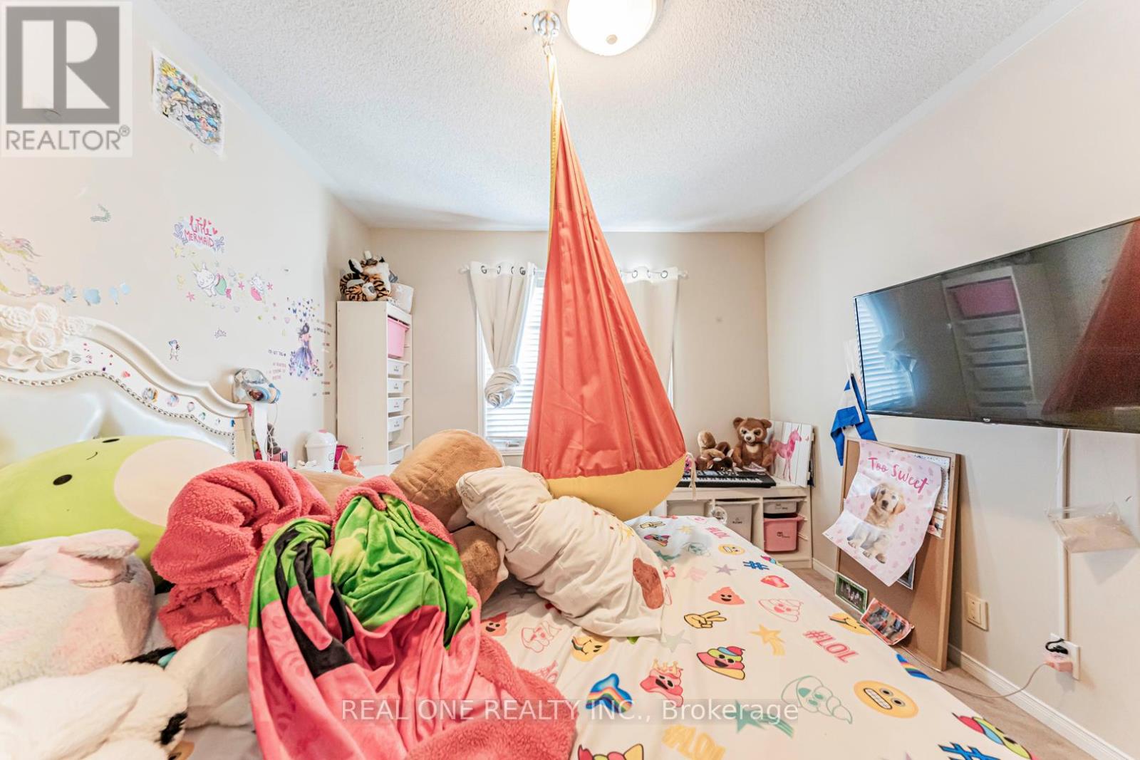 37 Bilbrough Street, Aurora, Ontario  L4G 7W3 - Photo 24 - N12980528