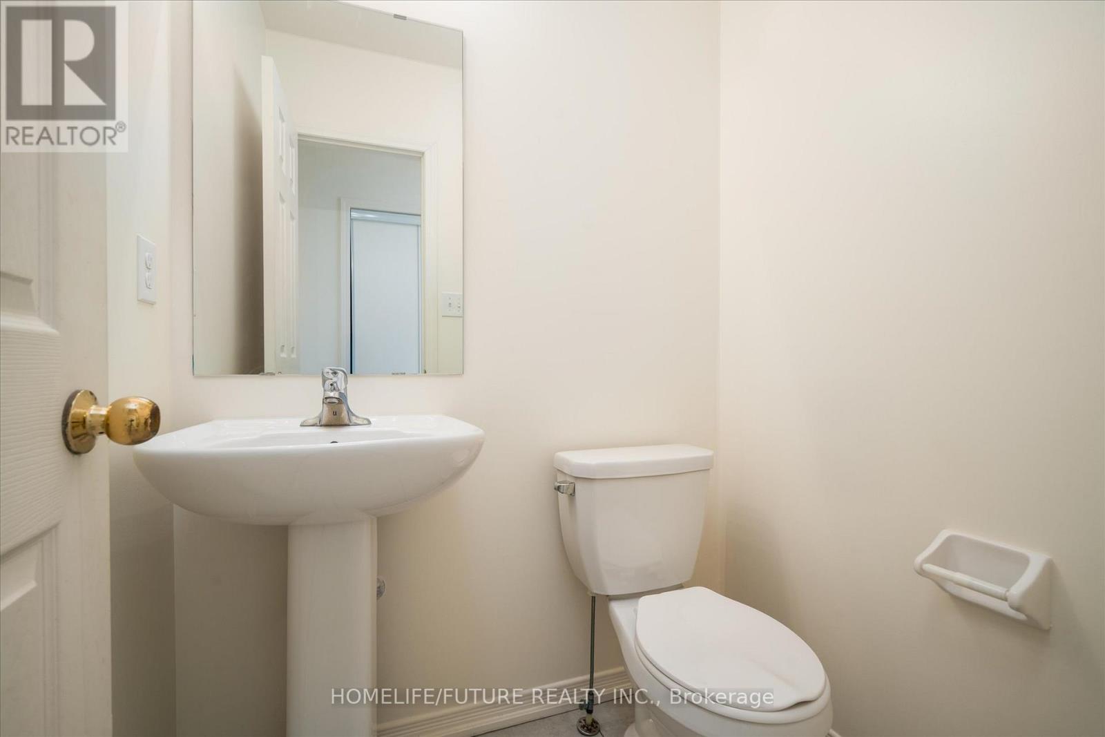 39 Barnfield Crescent, Ajax, Ontario  L1Z 0T3 - Photo 9 - E12984958