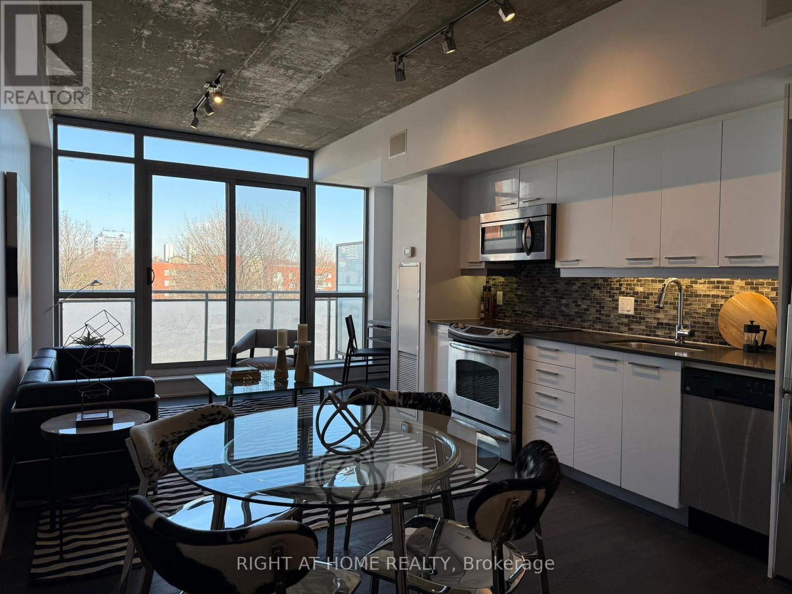 407 - 630 Queen Street E, Toronto, Ontario  M4M 1G3 - Photo 24 - E12985094