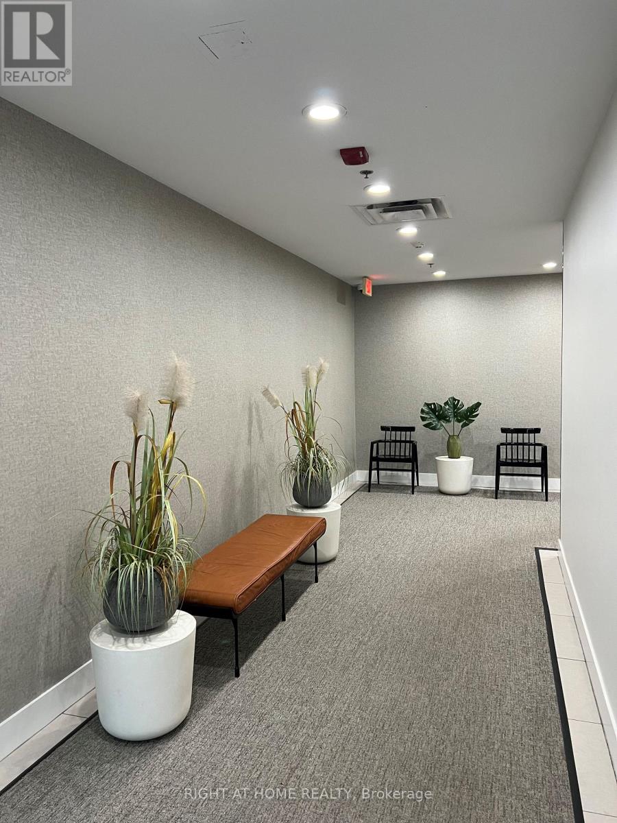 407 - 630 Queen Street E, Toronto, Ontario  M4M 1G3 - Photo 4 - E12985094