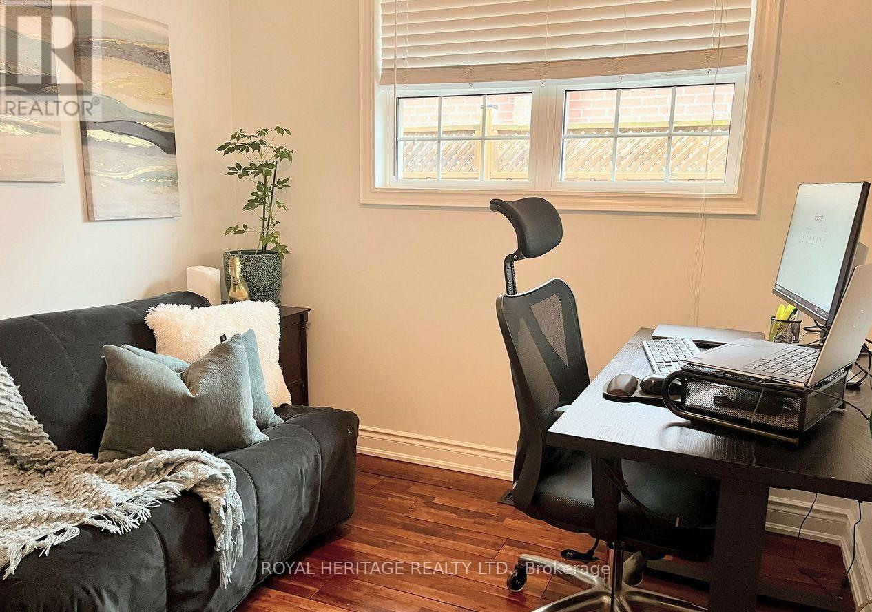 1398 Fordon Avenue, Pickering, Ontario  L1W 1J9 - Photo 17 - E12985112