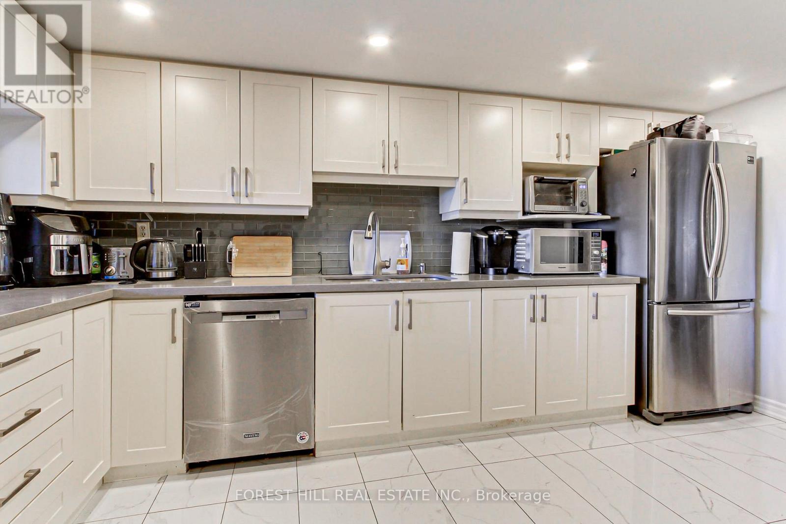 1909 - 2330 Bridletowne Circle, Toronto, Ontario  M1W 3P6 - Photo 11 - E12985212