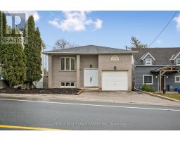 18 AVENUE ROAD, Cambridge, Ontario