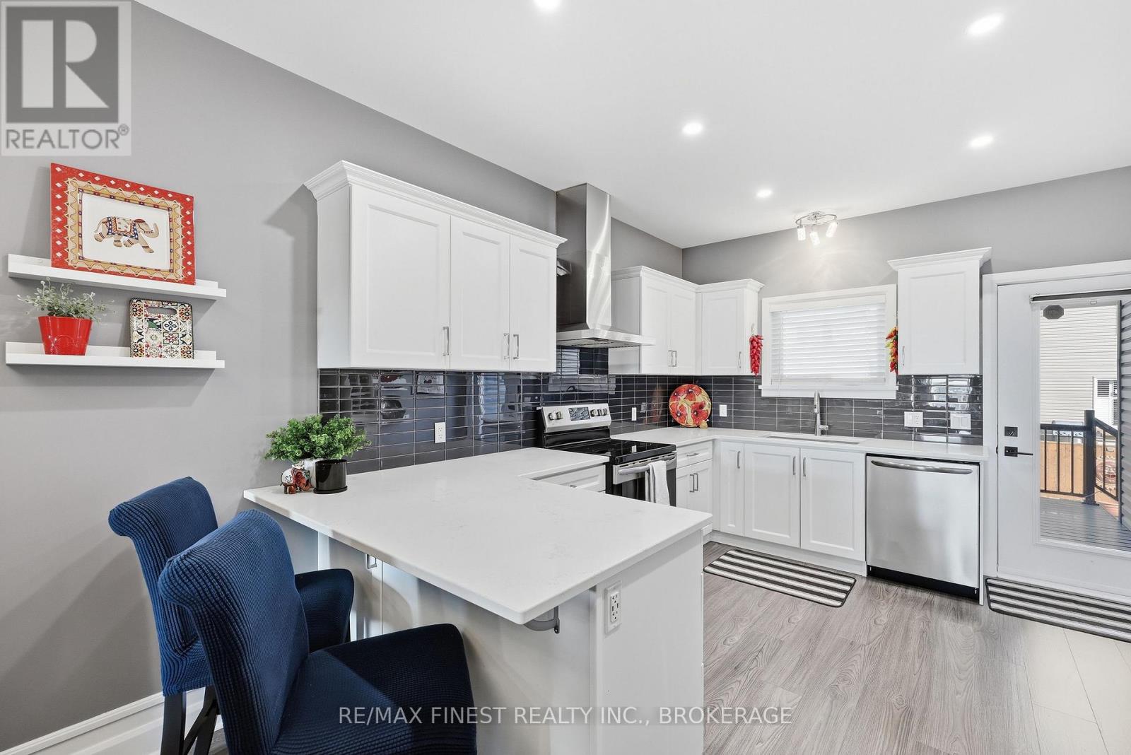 133 Brennan Crescent, Loyalist, Ontario  K0H 2H0 - Photo 14 - X12985160