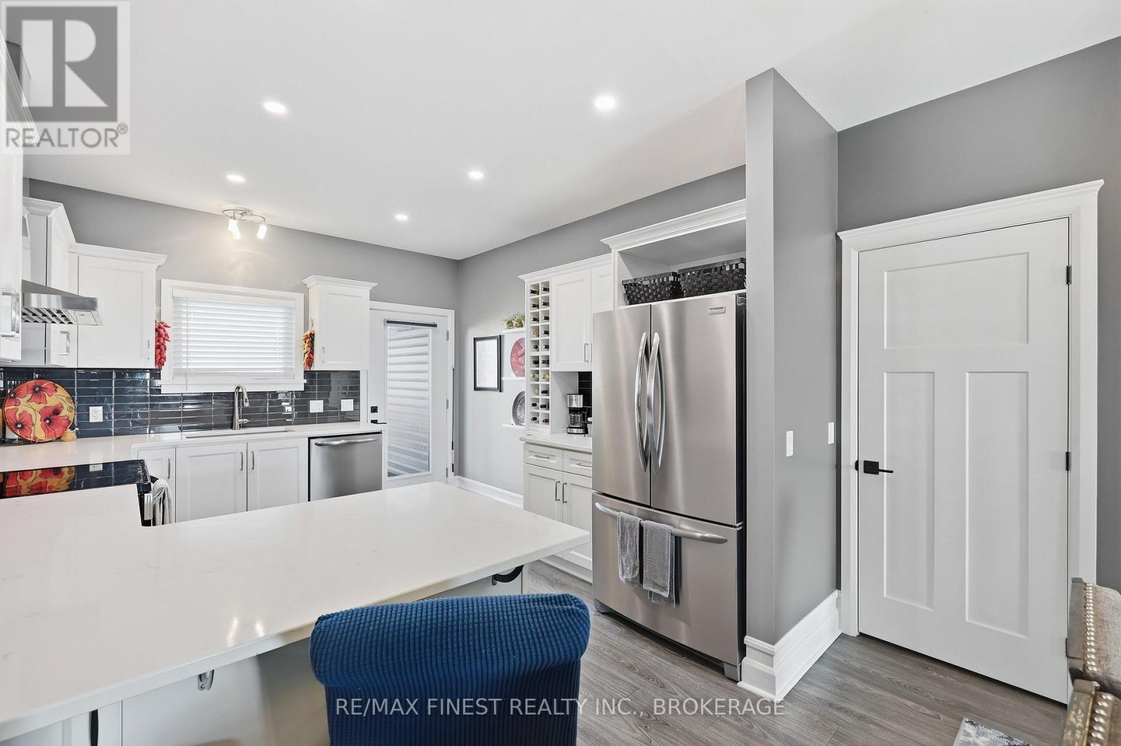 133 Brennan Crescent, Loyalist, Ontario  K0H 2H0 - Photo 15 - X12985160