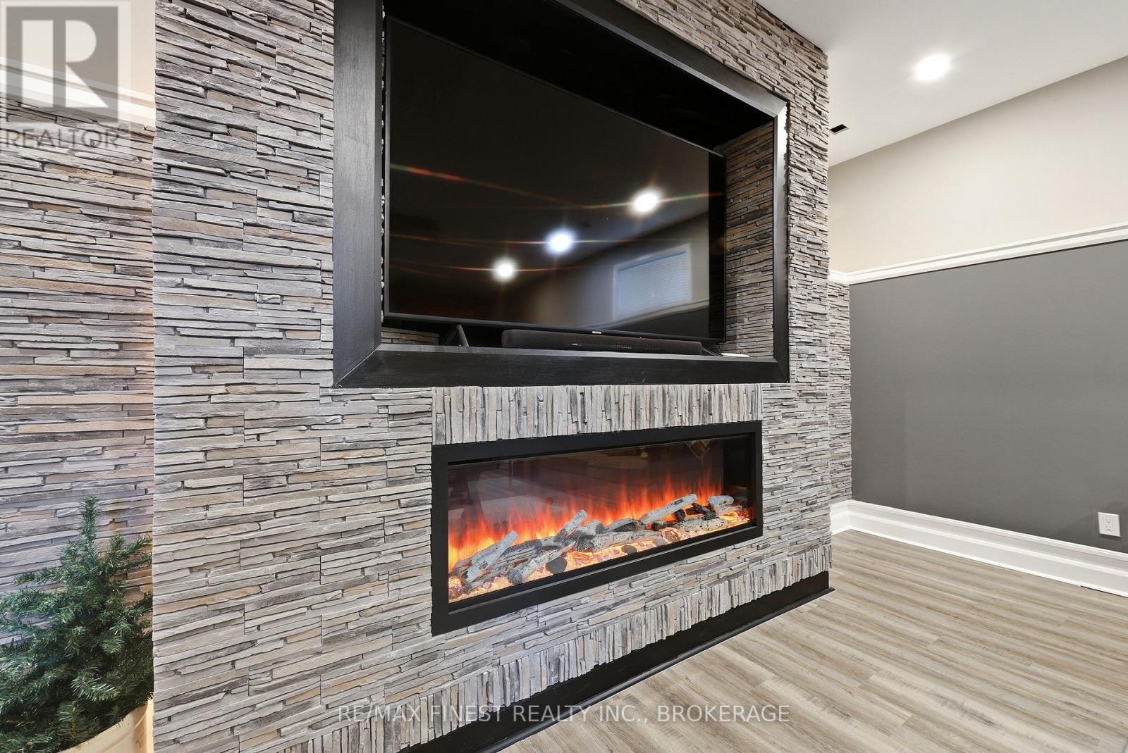 133 Brennan Crescent, Loyalist, Ontario  K0H 2H0 - Photo 35 - X12985160