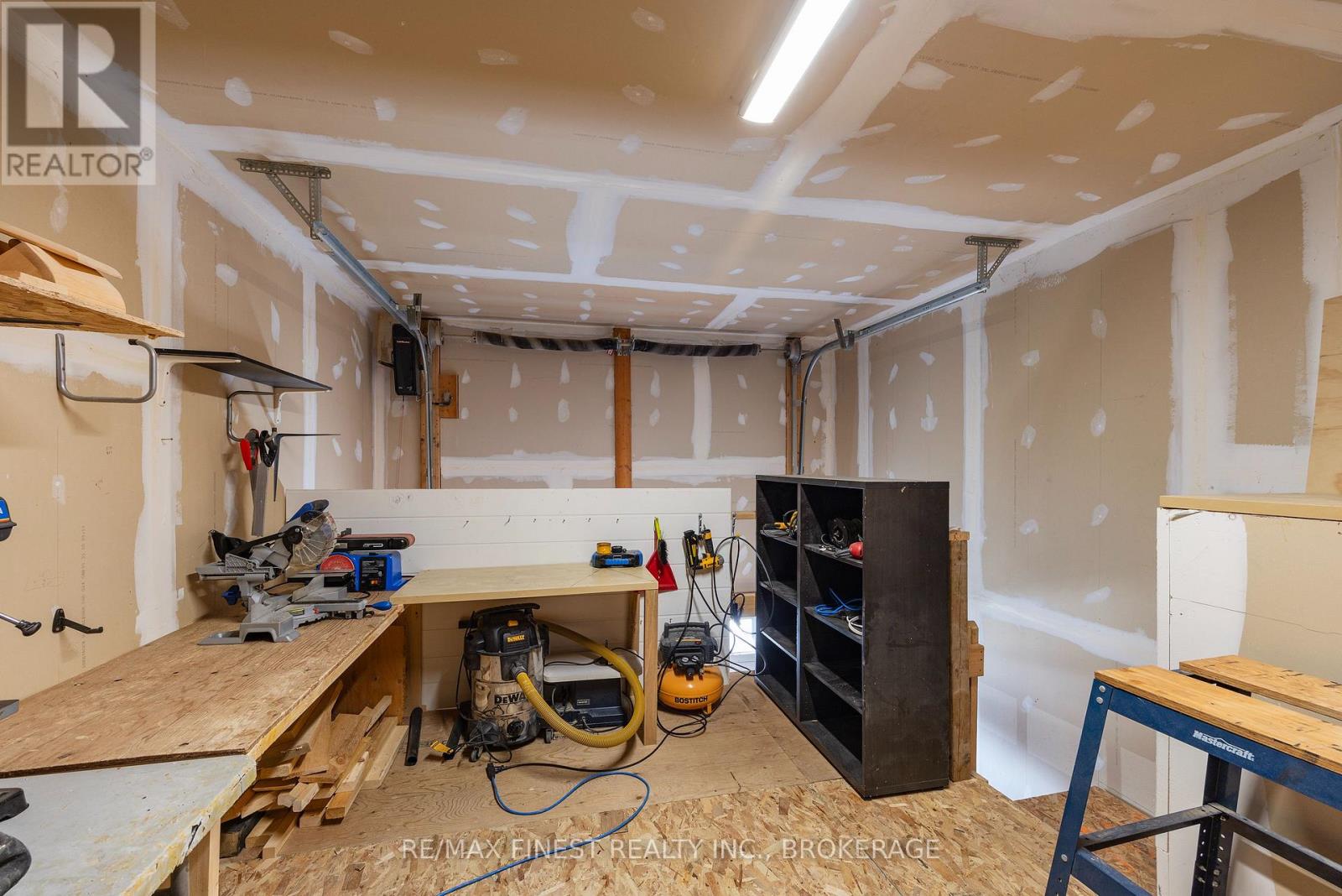 133 Brennan Crescent, Loyalist, Ontario  K0H 2H0 - Photo 40 - X12985160