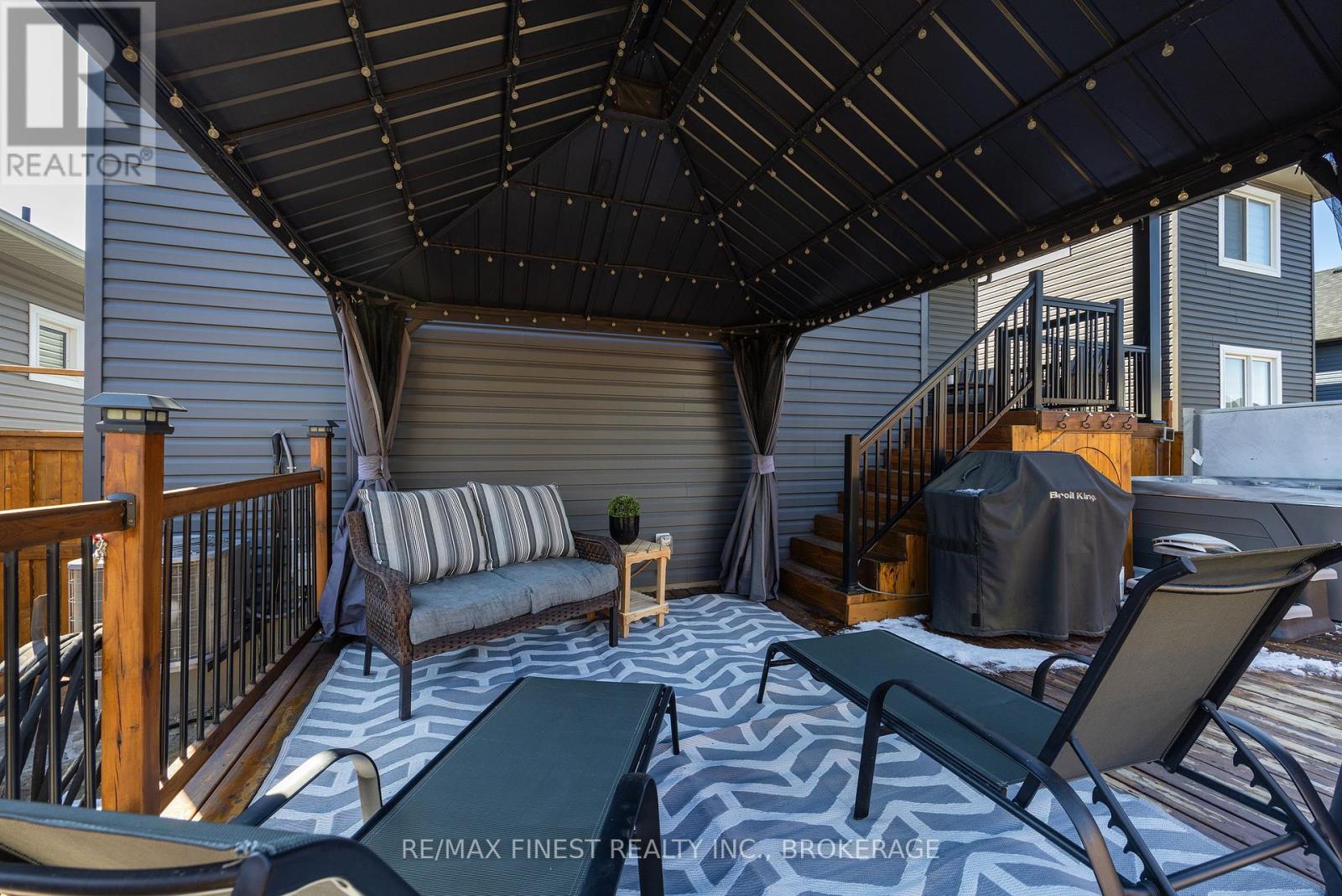 133 Brennan Crescent, Loyalist, Ontario  K0H 2H0 - Photo 43 - X12985160