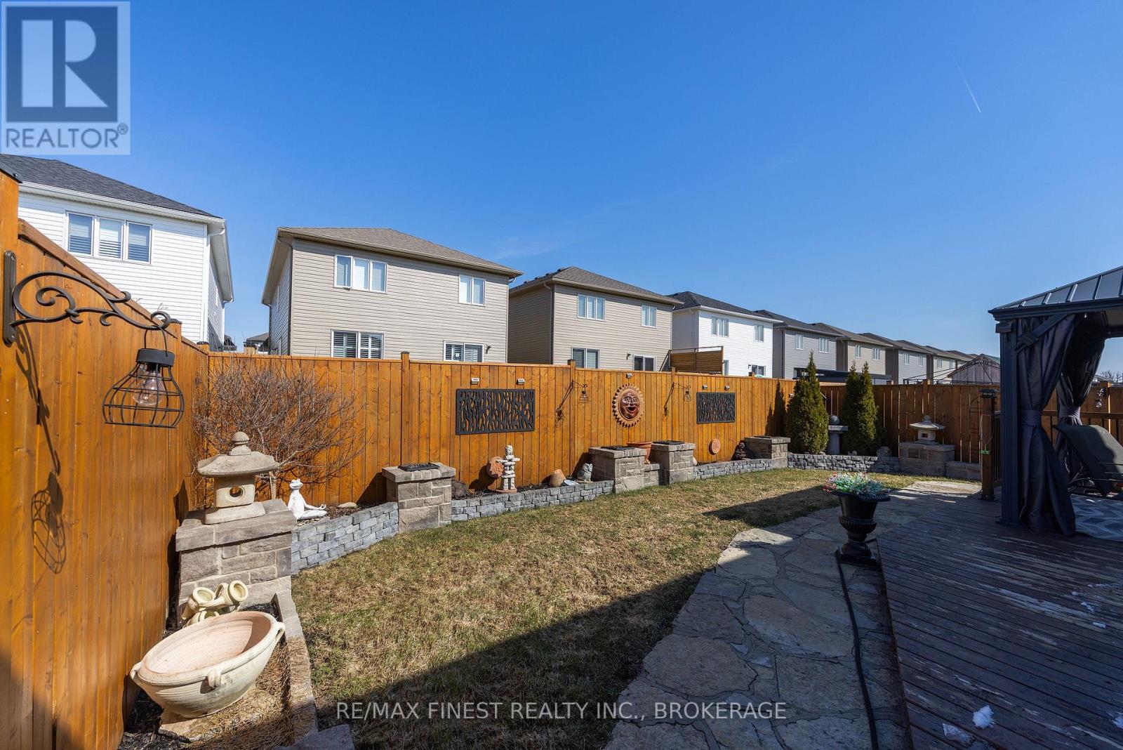 133 Brennan Crescent, Loyalist, Ontario  K0H 2H0 - Photo 46 - X12985160