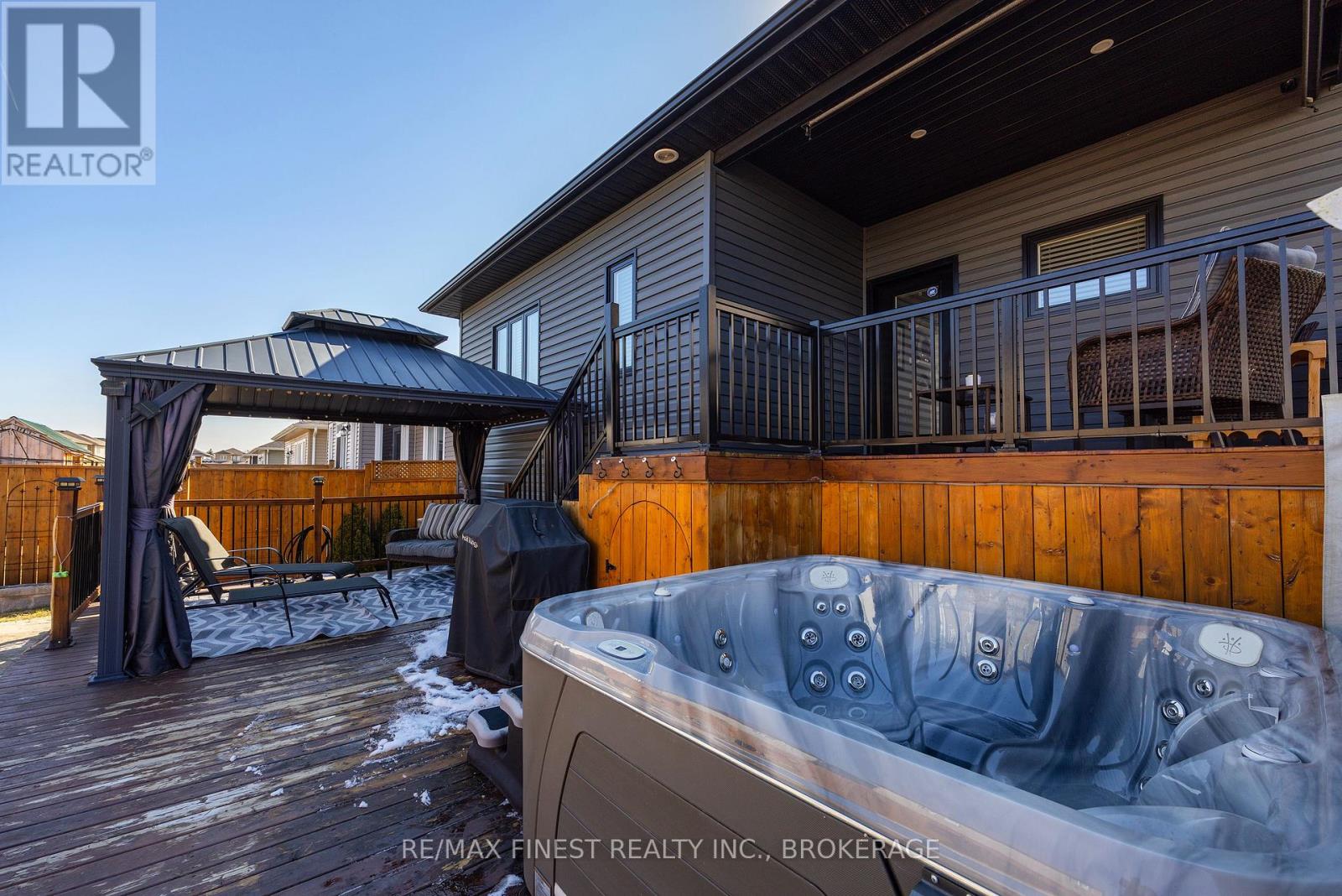 133 Brennan Crescent, Loyalist, Ontario  K0H 2H0 - Photo 47 - X12985160