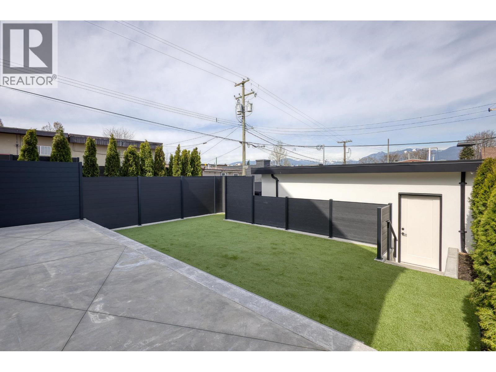 2 2425 Kitchener Street, Vancouver, British Columbia  V5K 3C4 - Photo 33 - R3108619