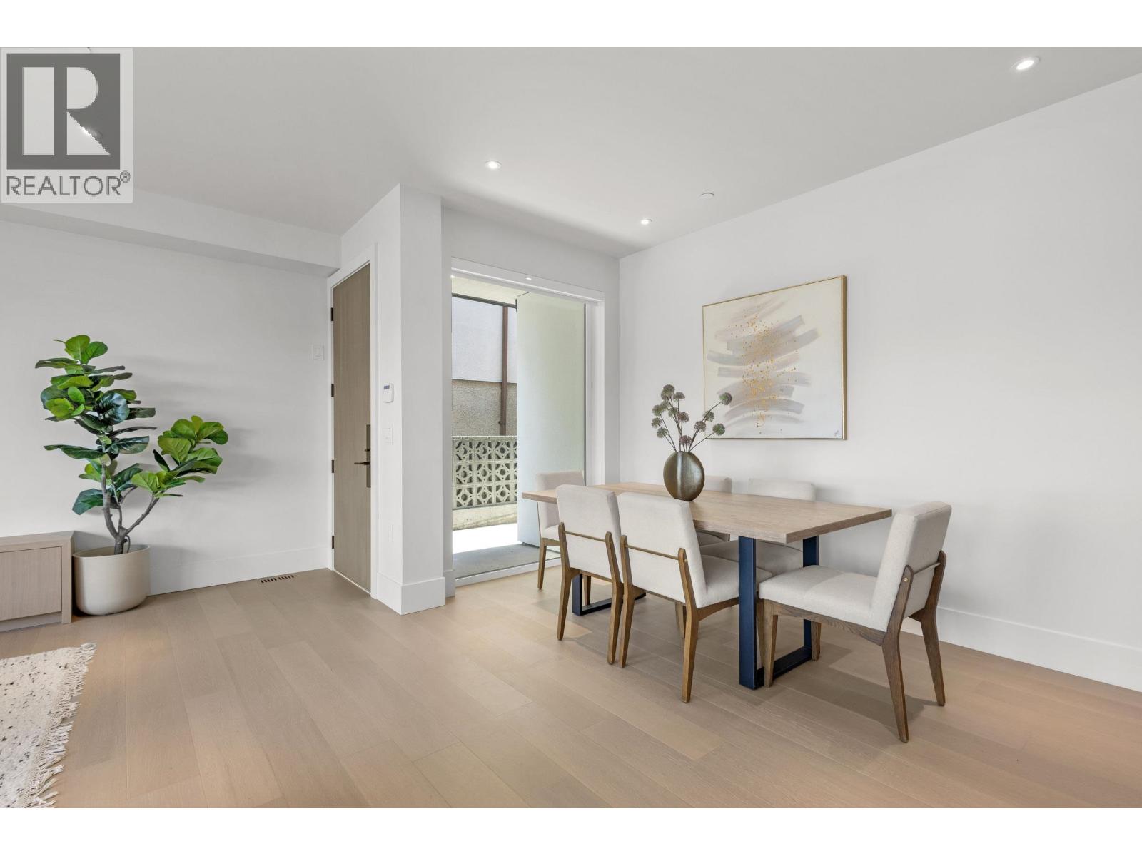 2 2425 Kitchener Street, Vancouver, British Columbia  V5K 3C4 - Photo 10 - R3108619