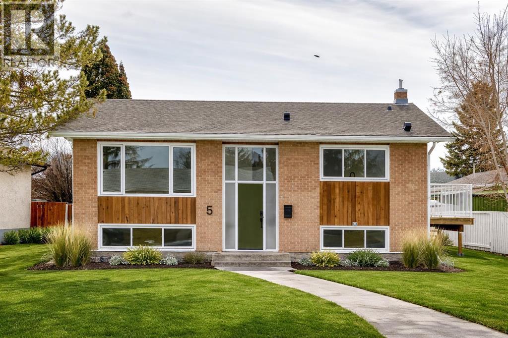 5 Osborne Street, Red Deer, Alberta