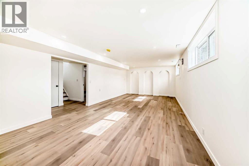 5 Osborne Street, Red Deer, Alberta  T4N 5C1 - Photo 32 - A2298467