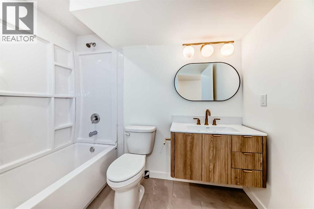 5 Osborne Street, Red Deer, Alberta  T4N 5C1 - Photo 35 - A2298467