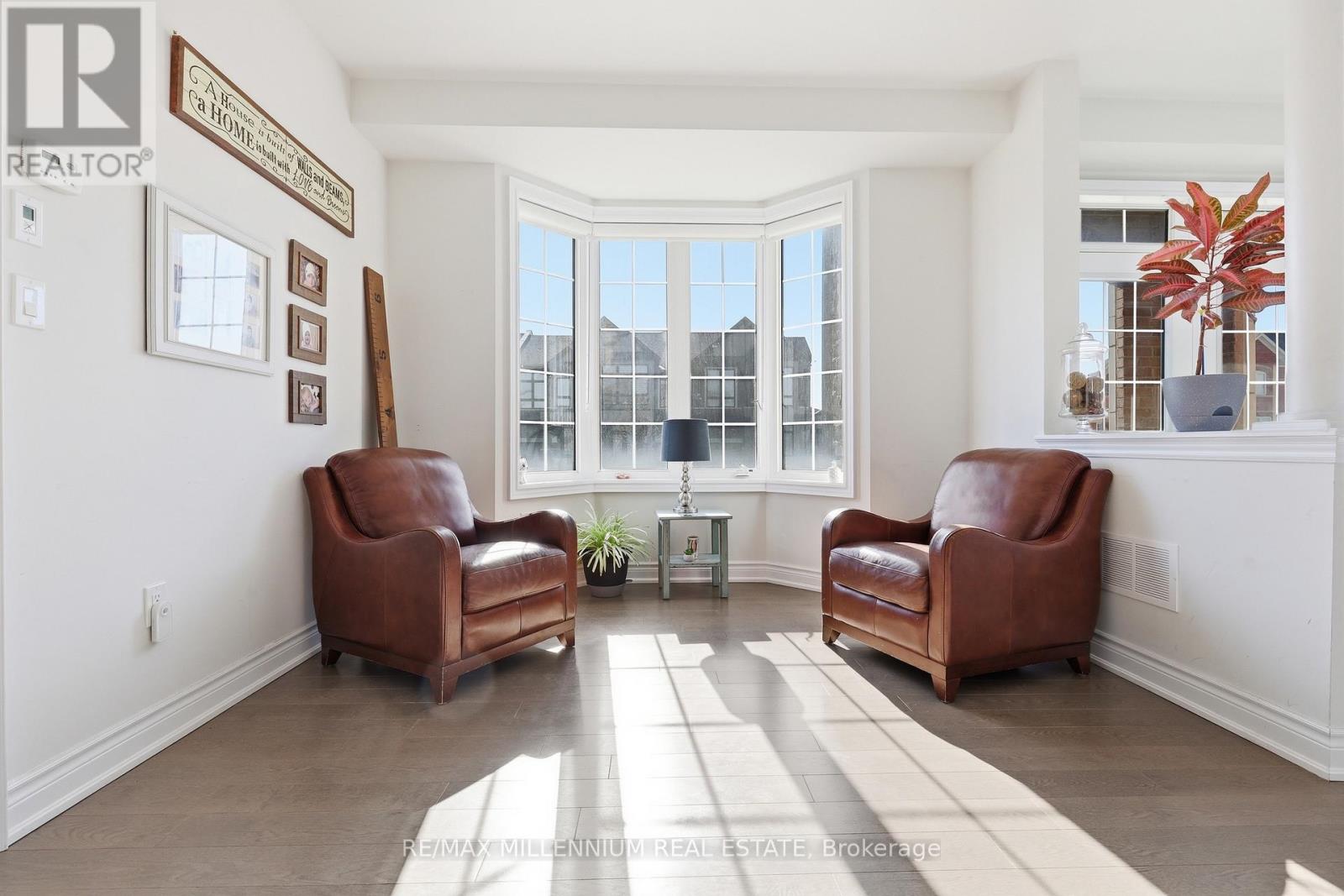 42 Port Renfrew, Vaughan, Ontario  L4H 5C3 - Photo 9 - N12985020