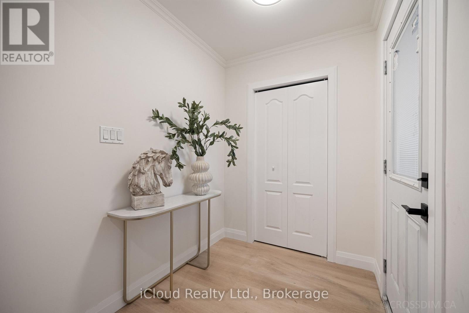 107 Bayview Parkway, Newmarket, Ontario  L3Y 3W2 - Photo 24 - N12985090