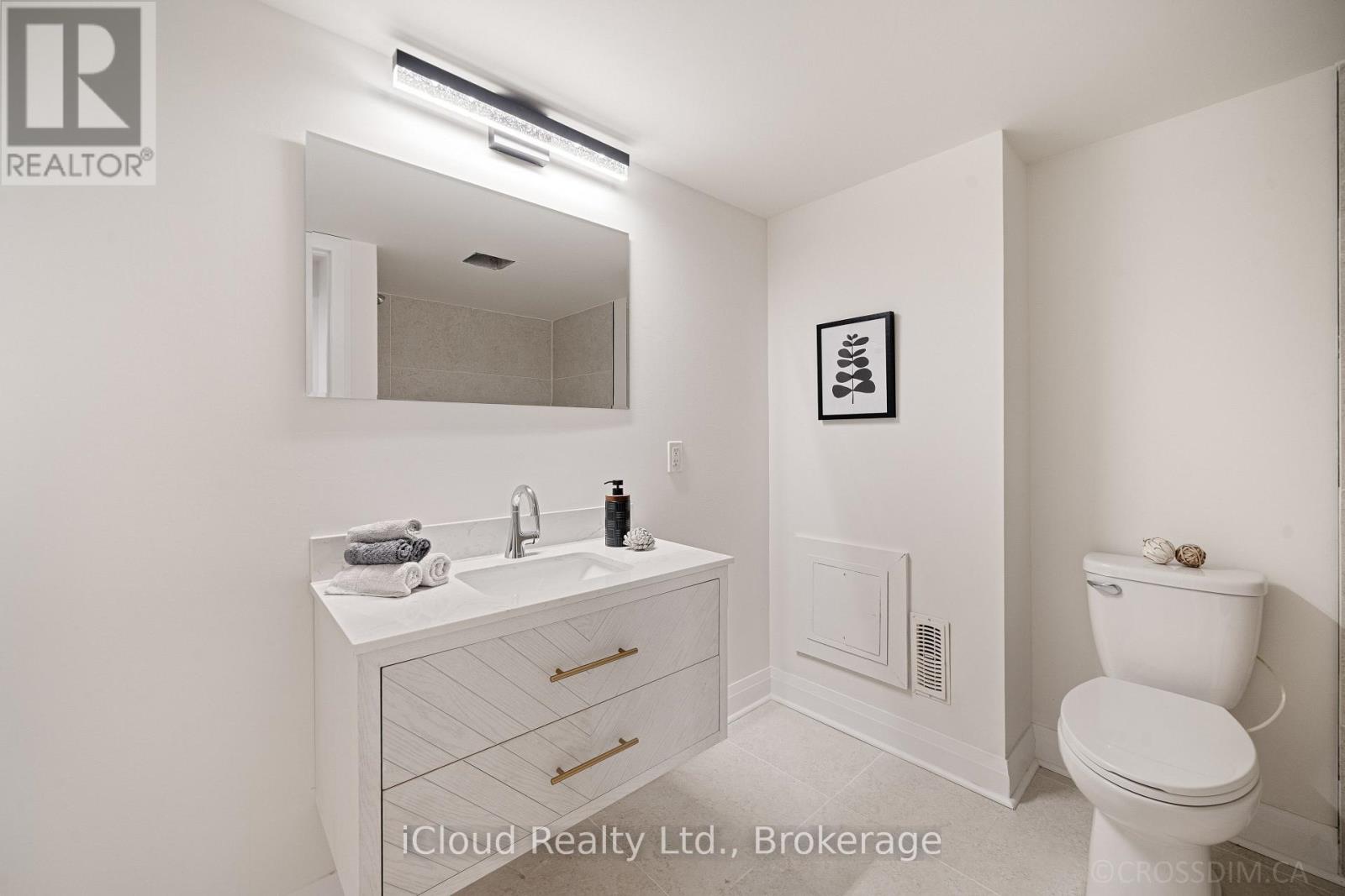 107 Bayview Parkway, Newmarket, Ontario  L3Y 3W2 - Photo 36 - N12985090