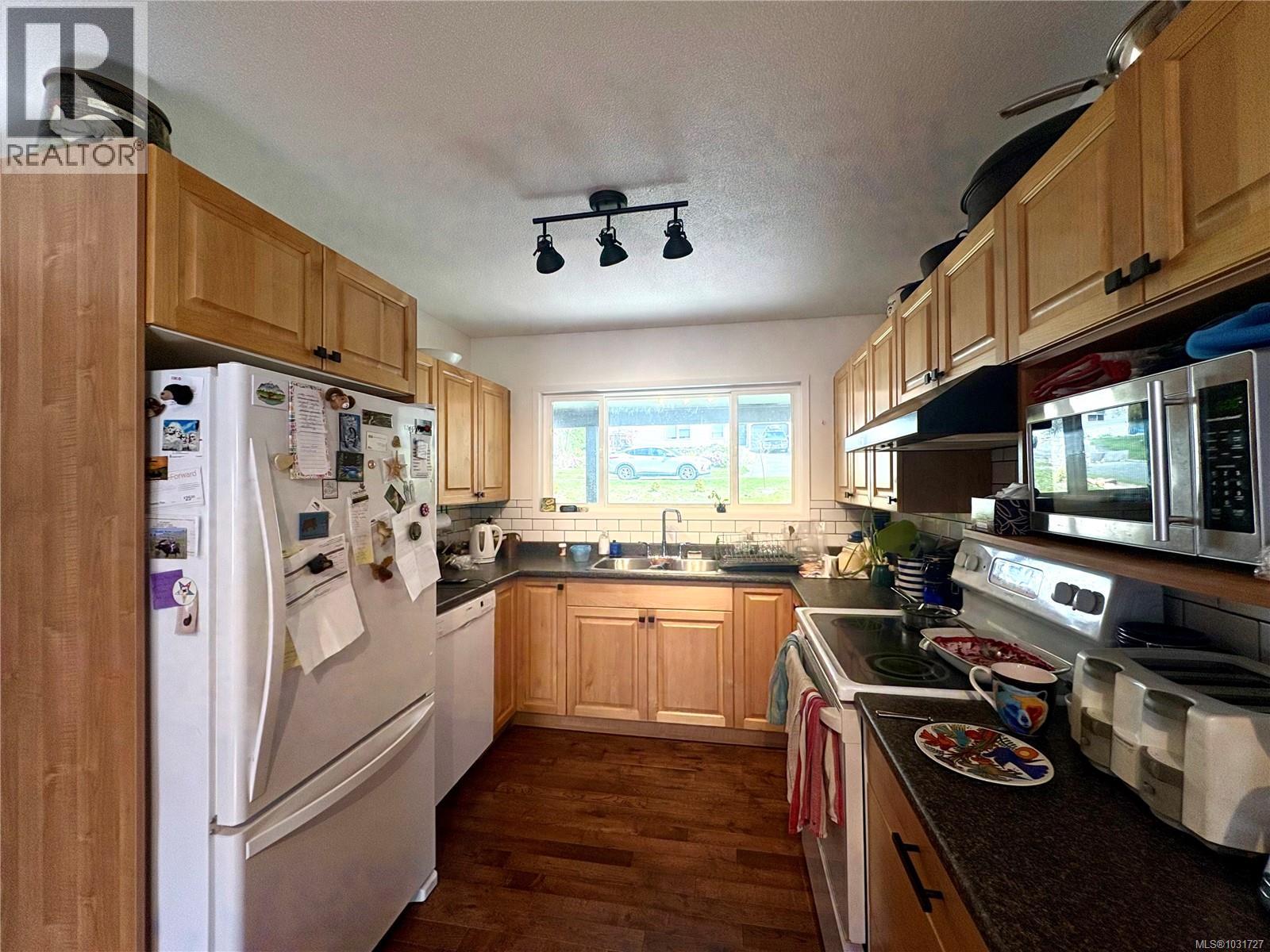 1162 Maquinna Ave, Port Alice, British Columbia  V0N 2N0 - Photo 8 - 1031727