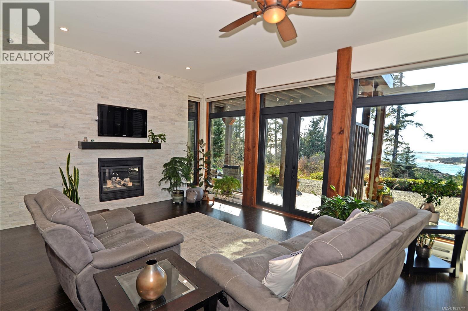 108 554 Marine Dr, Ucluelet, British Columbia  V0R 3A0 - Photo 10 - 1031711