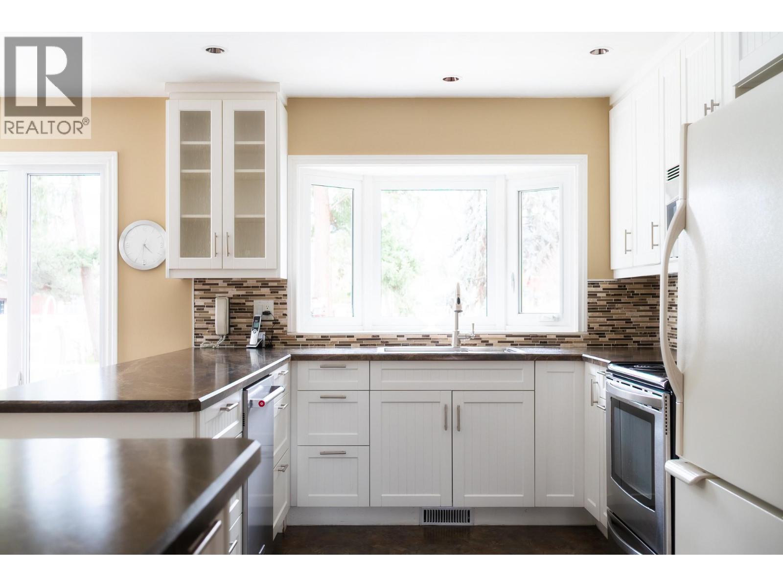 561 Brome Crescent, Kelowna, British Columbia  V1W 2M5 - Photo 18 - 10382409