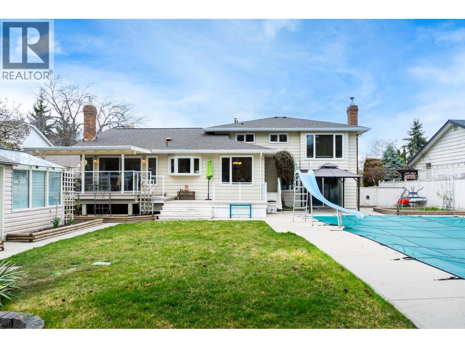 561 Brome Crescent, Kelowna, British Columbia  V1W 2M5 - Photo 5 - 10382409