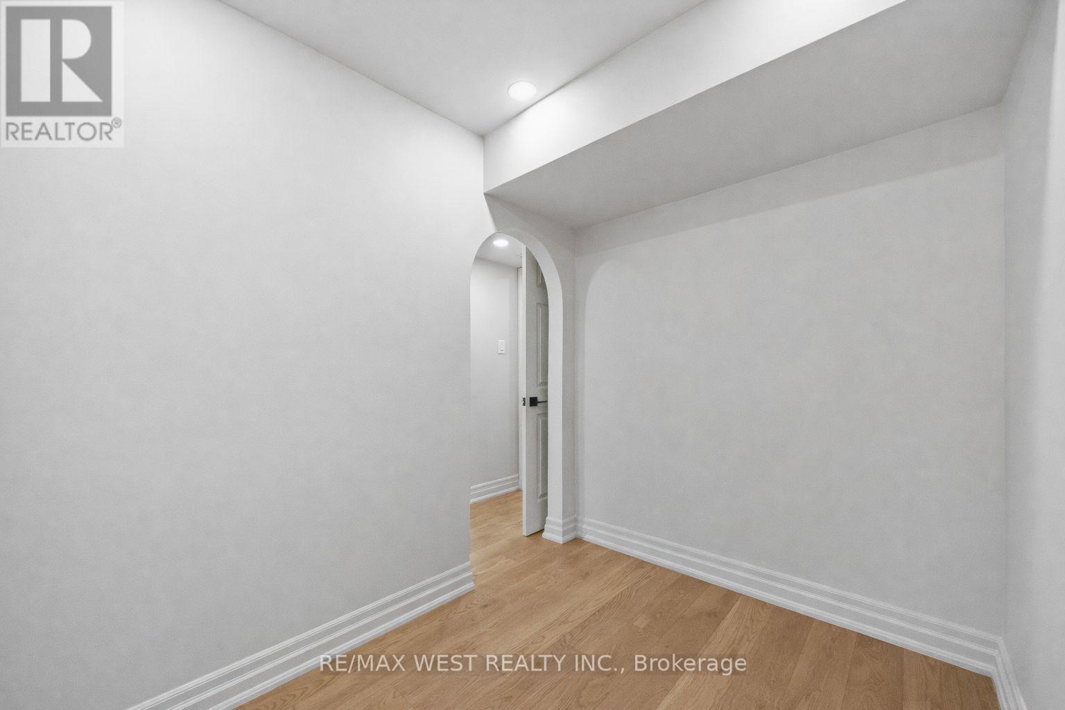 Th #10 - 100 Arbors Lane, Vaughan, Ontario  L4L 7G4 - Photo 21 - N12983188