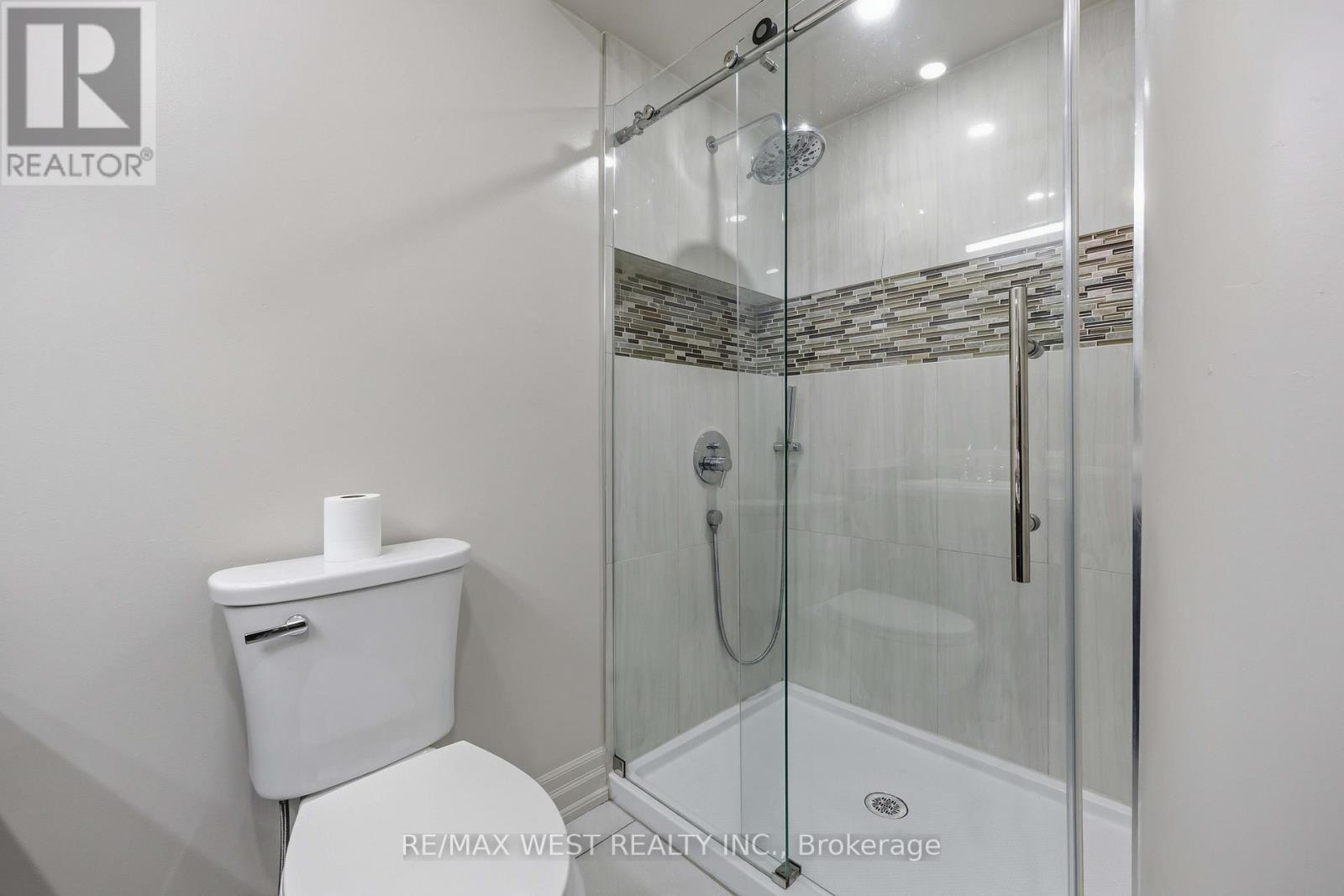 Th #10 - 100 Arbors Lane, Vaughan, Ontario  L4L 7G4 - Photo 28 - N12983188