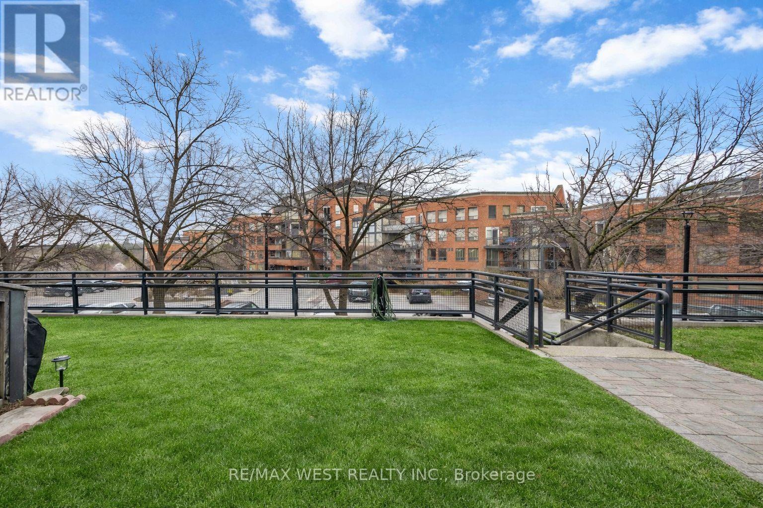 Th #10 - 100 Arbors Lane, Vaughan, Ontario  L4L 7G4 - Photo 32 - N12983188