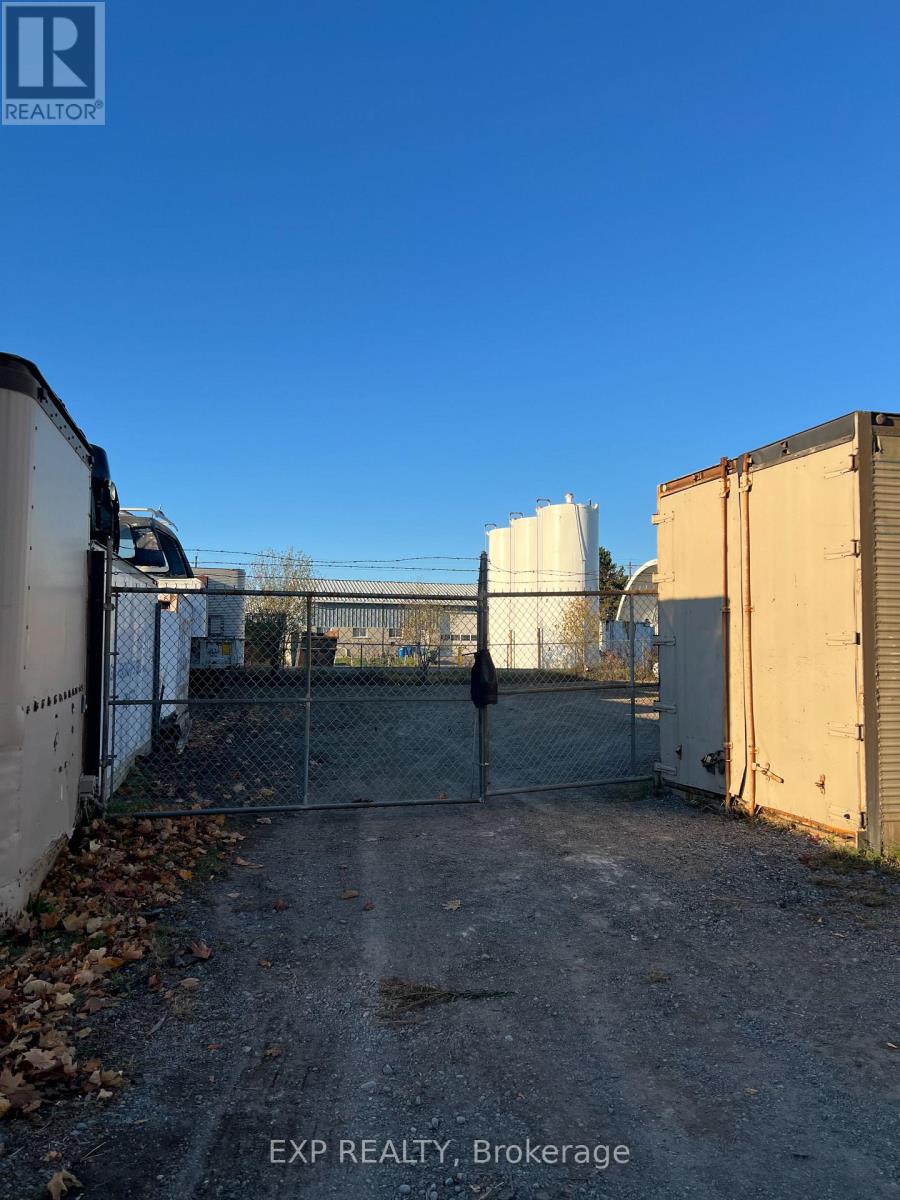 1682 Baseline Road W