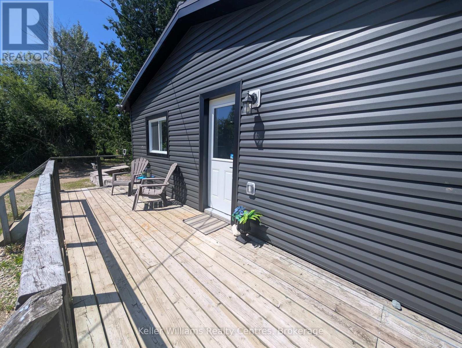 23 Stokes Bay Road, Northern Bruce Peninsula, Ontario  N0H 1W0 - Photo 8 - X12722462