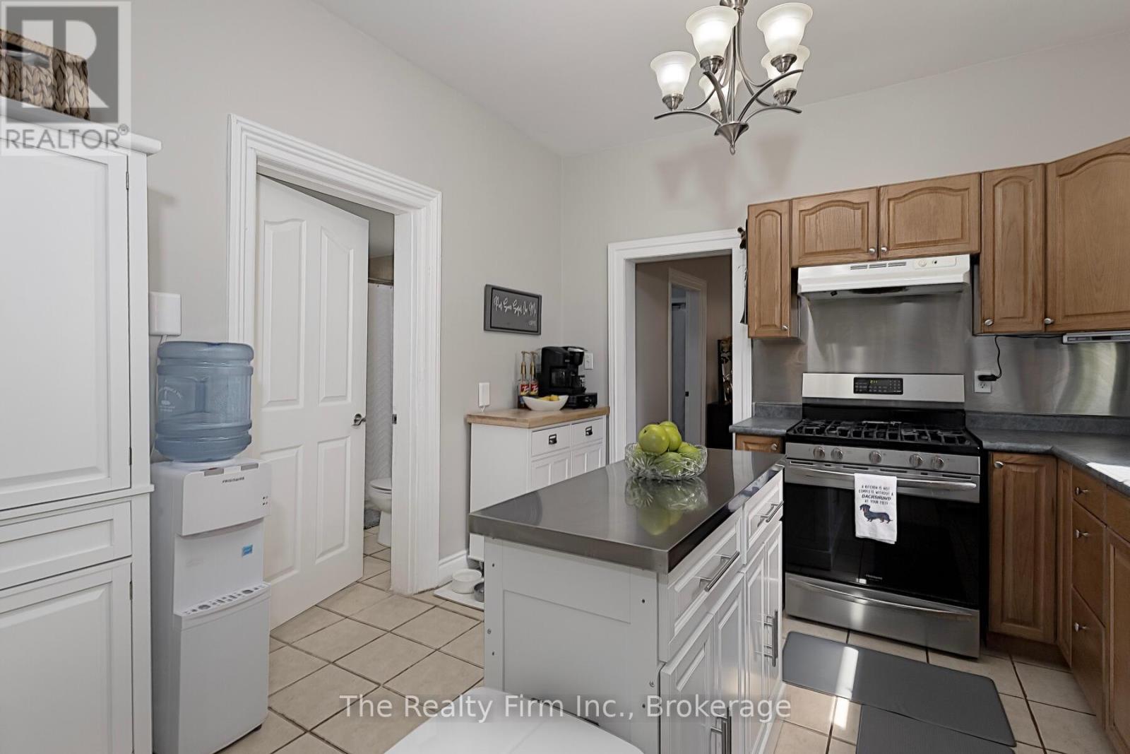 134 Well Street, Stratford, Ontario  N5A 4M1 - Photo 16 - X12980804