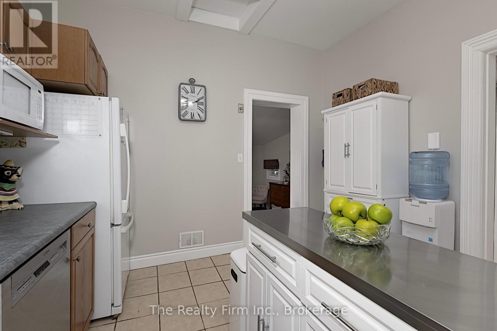 134 Well Street, Stratford, Ontario  N5A 4M1 - Photo 14 - X12980804