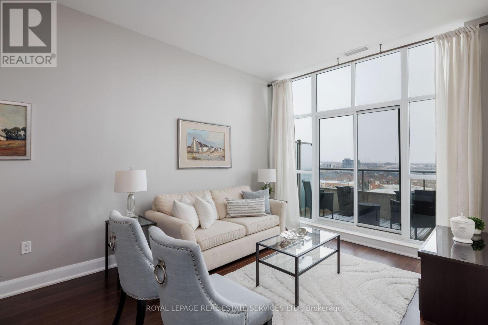 708 - 2470 Prince Michael Drive, Oakville, Ontario  L6H 0G9 - Photo 11 - W12984954