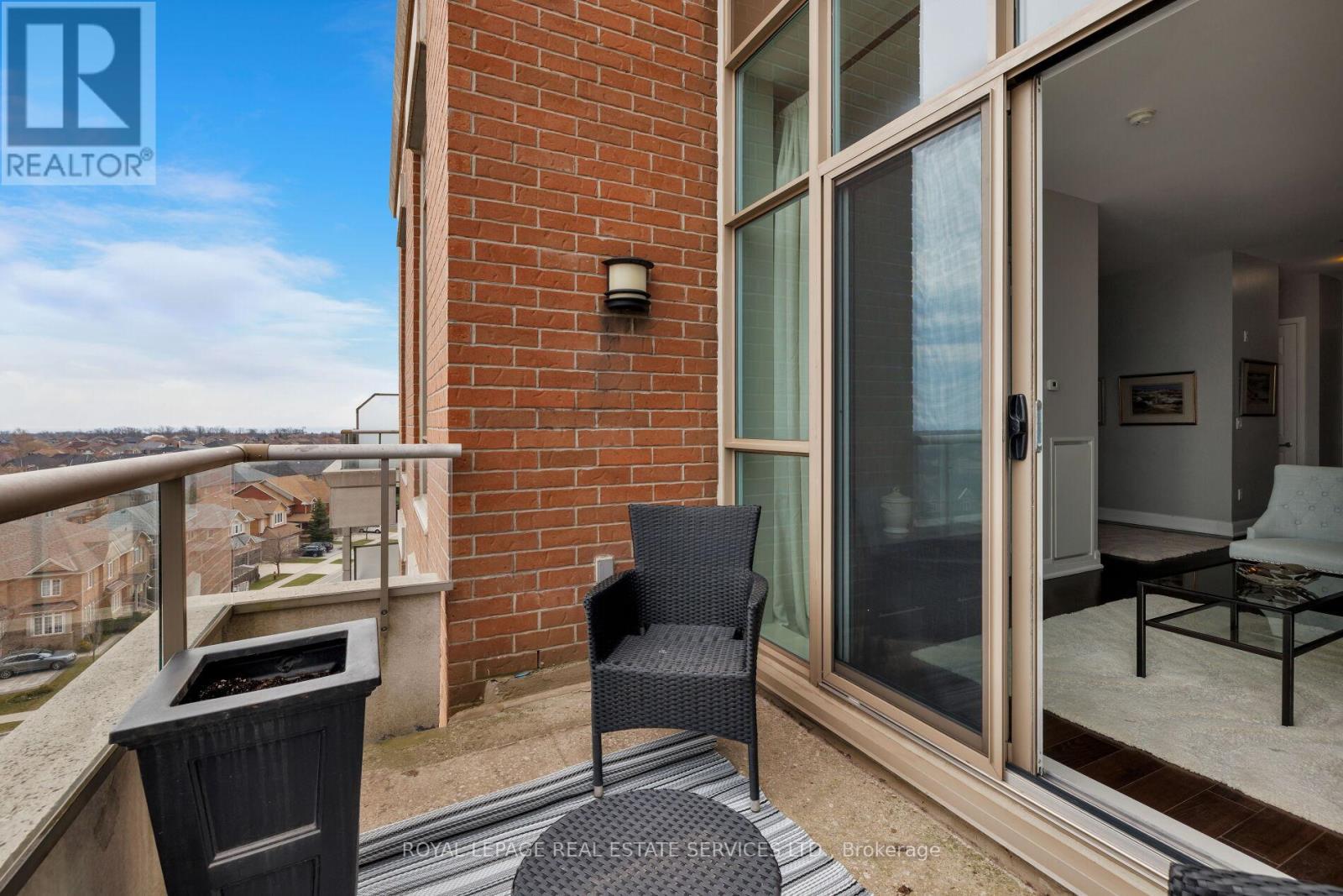 708 - 2470 Prince Michael Drive, Oakville, Ontario  L6H 0G9 - Photo 16 - W12984954