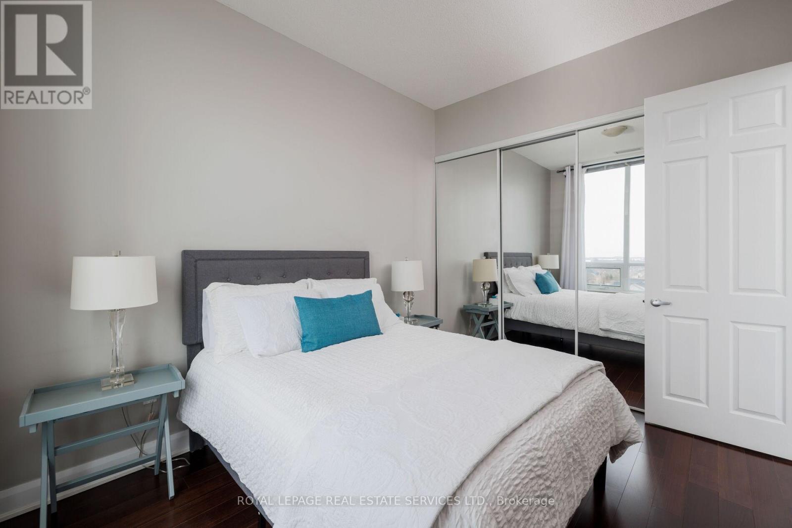 708 - 2470 Prince Michael Drive, Oakville, Ontario  L6H 0G9 - Photo 23 - W12984954