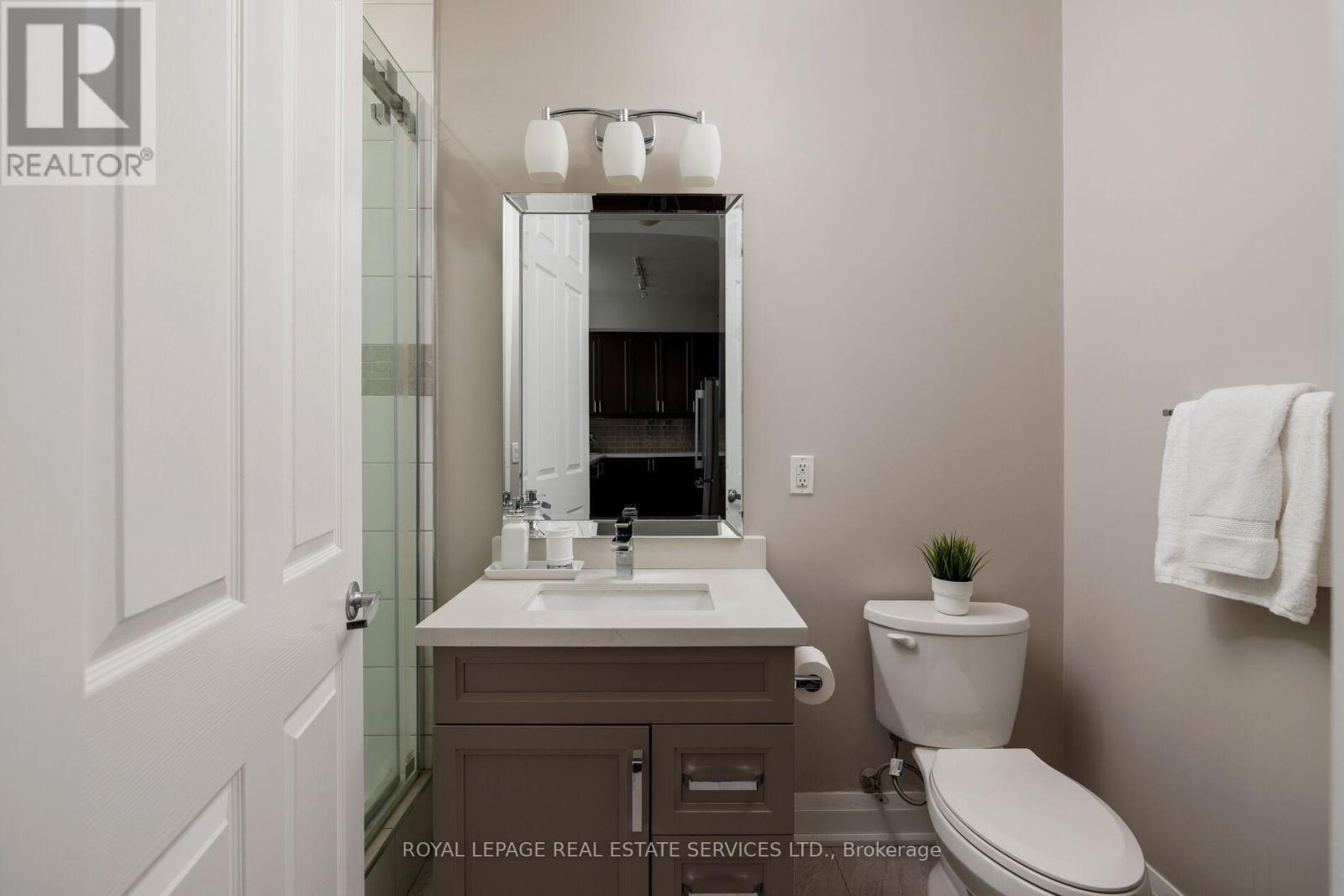 708 - 2470 Prince Michael Drive, Oakville, Ontario  L6H 0G9 - Photo 24 - W12984954