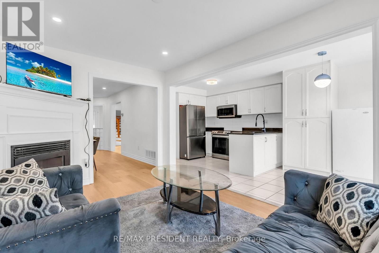 7031 Graydon Court, Mississauga, Ontario  L5N 7H4 - Photo 18 - W12985038