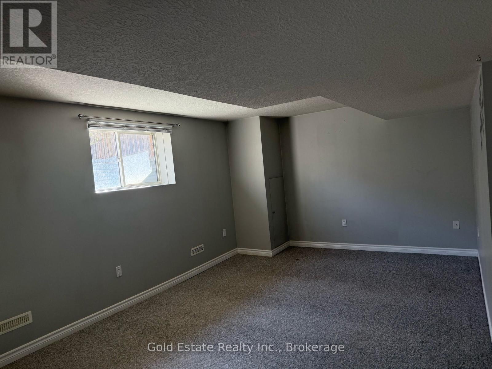 Lower - 1387 Marshall Crescent, Milton, Ontario  L9T 6N4 - Photo 9 - W12985066