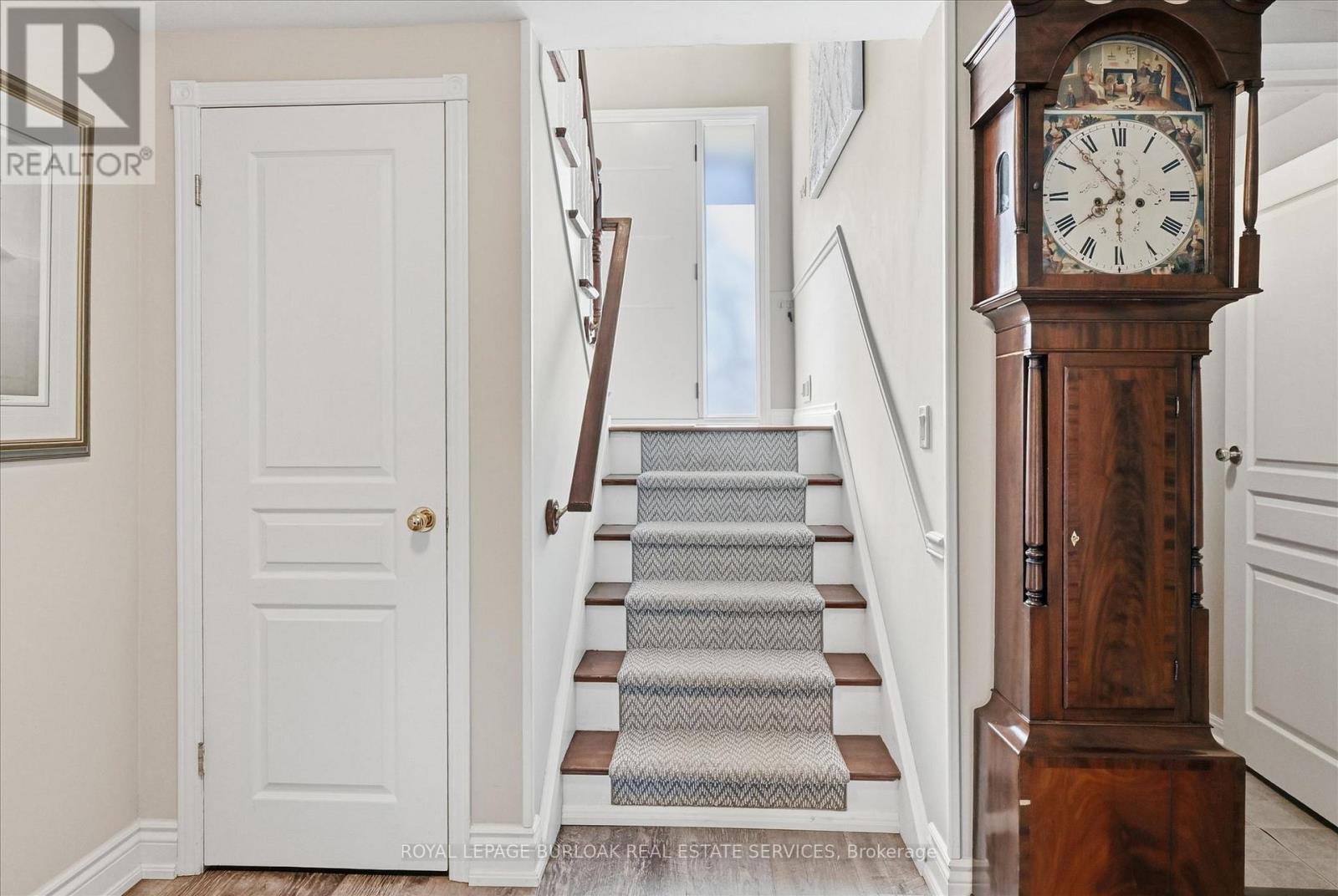 3299 Spruce Avenue, Burlington, Ontario  L7N 1J5 - Photo 26 - W12985096