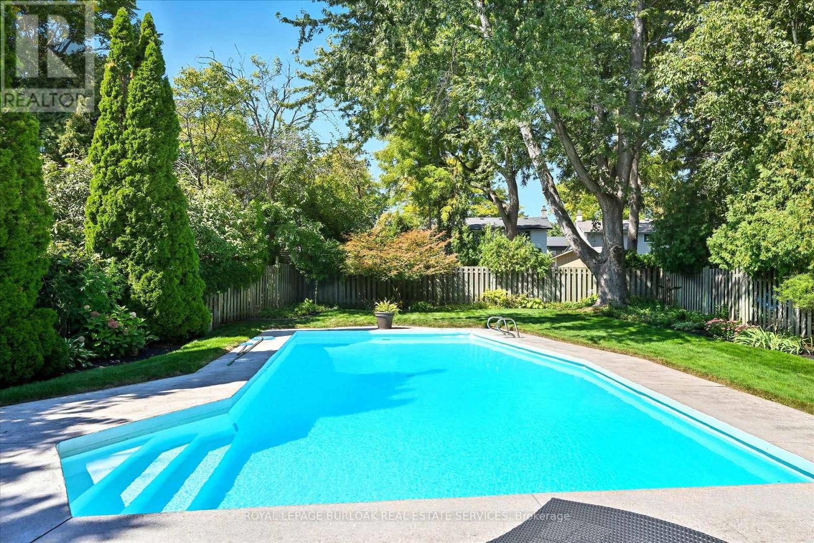 3299 Spruce Avenue, Burlington, Ontario  L7N 1J5 - Photo 45 - W12985096