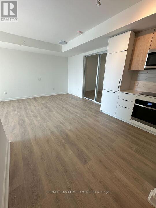 530 - 1185 Dupont Street, Toronto, Ontario  M6H 0G5 - Photo 4 - W12985138