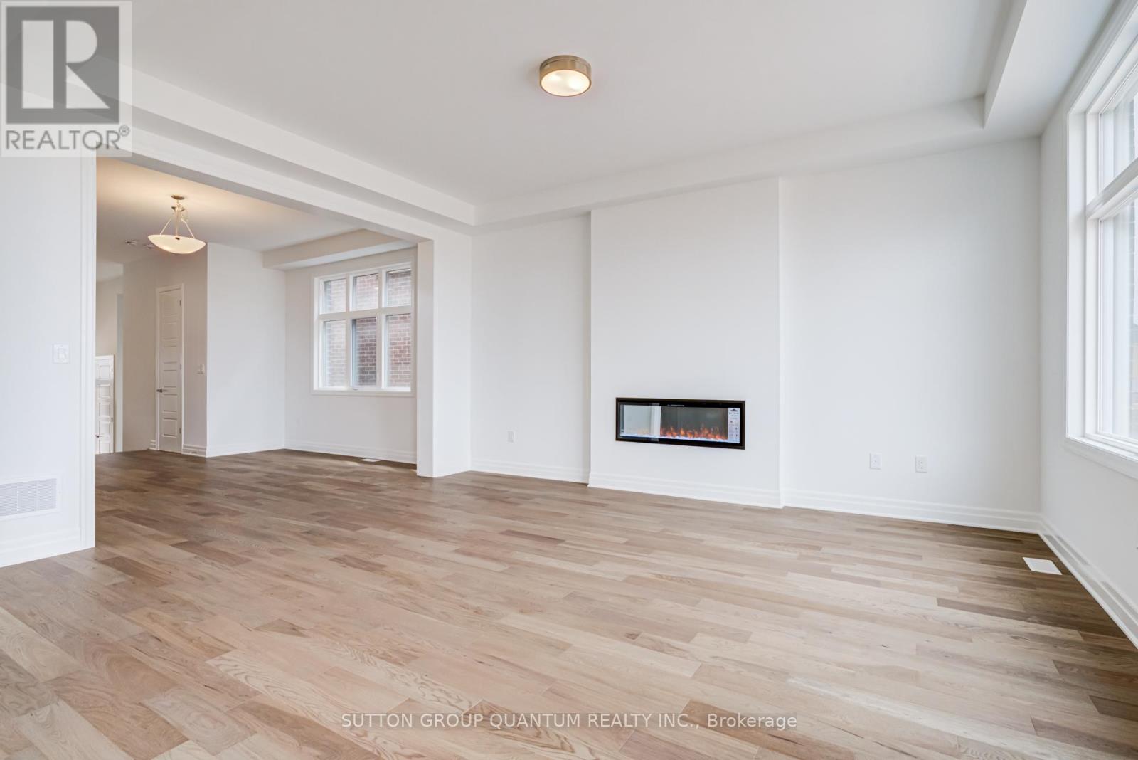 1231 Black Bear Trail, Oakville, Ontario  L6H 8B2 - Photo 10 - W12985156