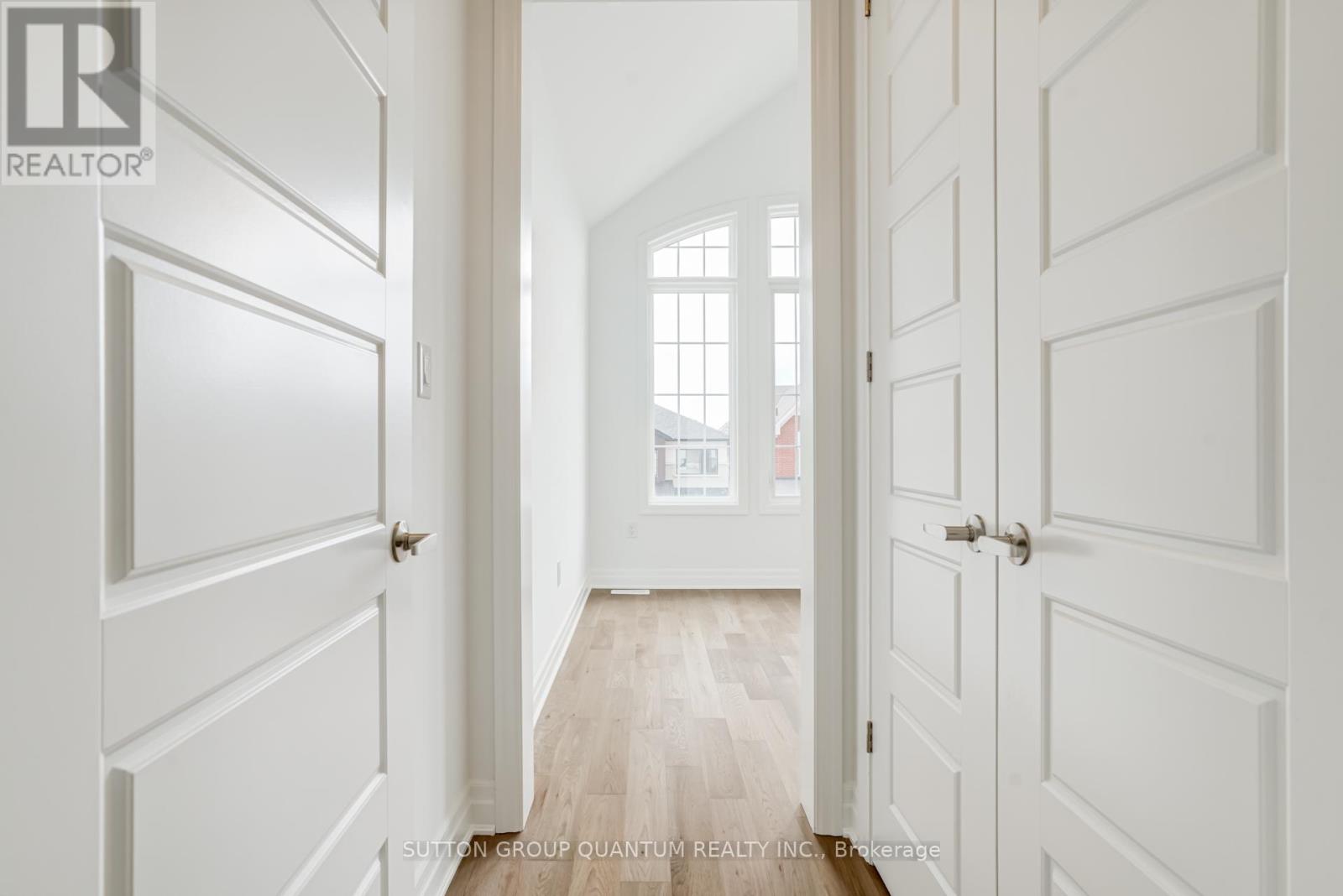 1231 Black Bear Trail, Oakville, Ontario  L6H 8B2 - Photo 33 - W12985156