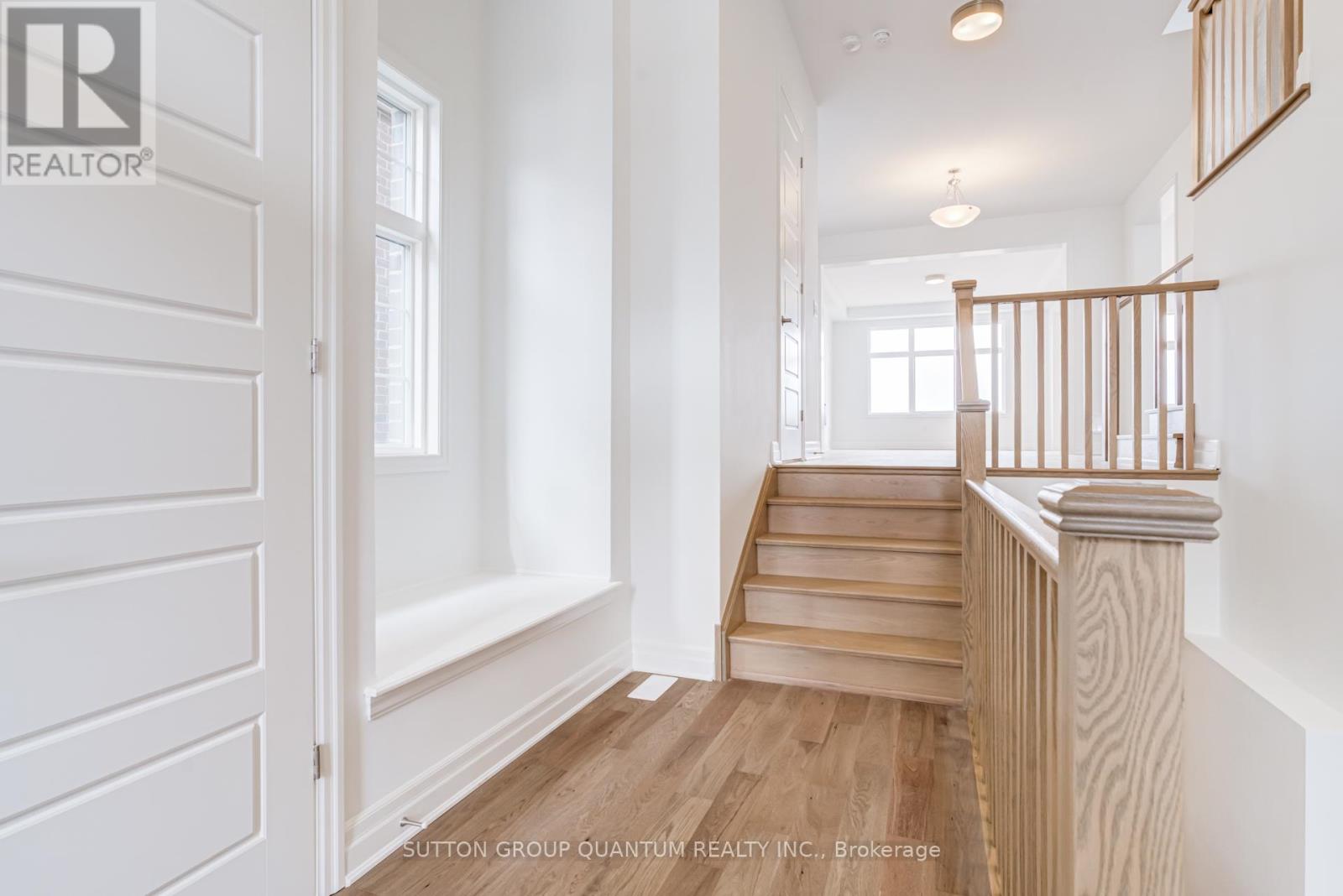 1231 Black Bear Trail, Oakville, Ontario  L6H 8B2 - Photo 6 - W12985156