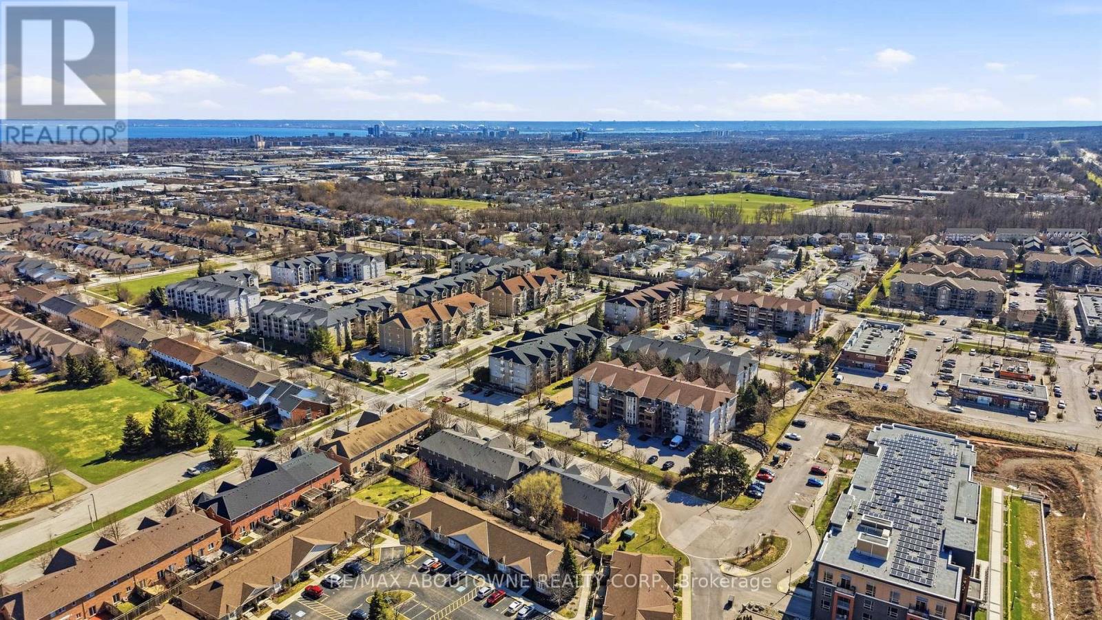 111 - 4015 Kilmer Drive, Burlington, Ontario  L7M 4M4 - Photo 27 - W12985184