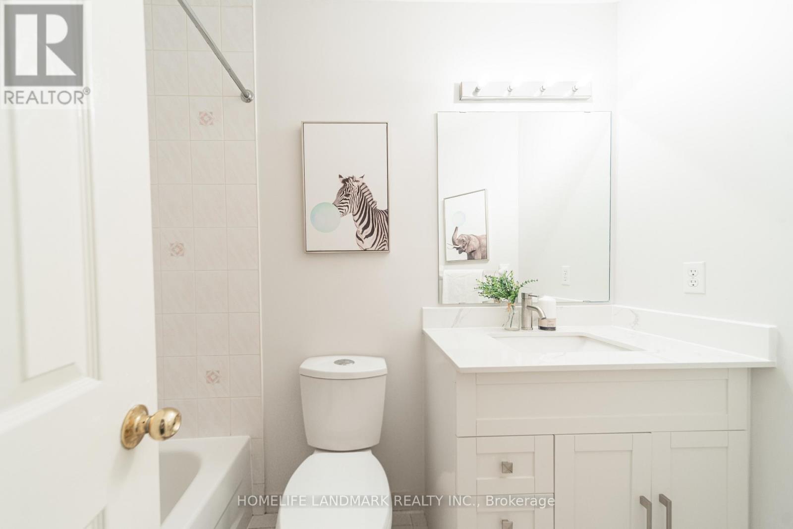 56 - 5420 Fallingbrook Drive, Mississauga, Ontario  L5V 2H6 - Photo 18 - W12985186