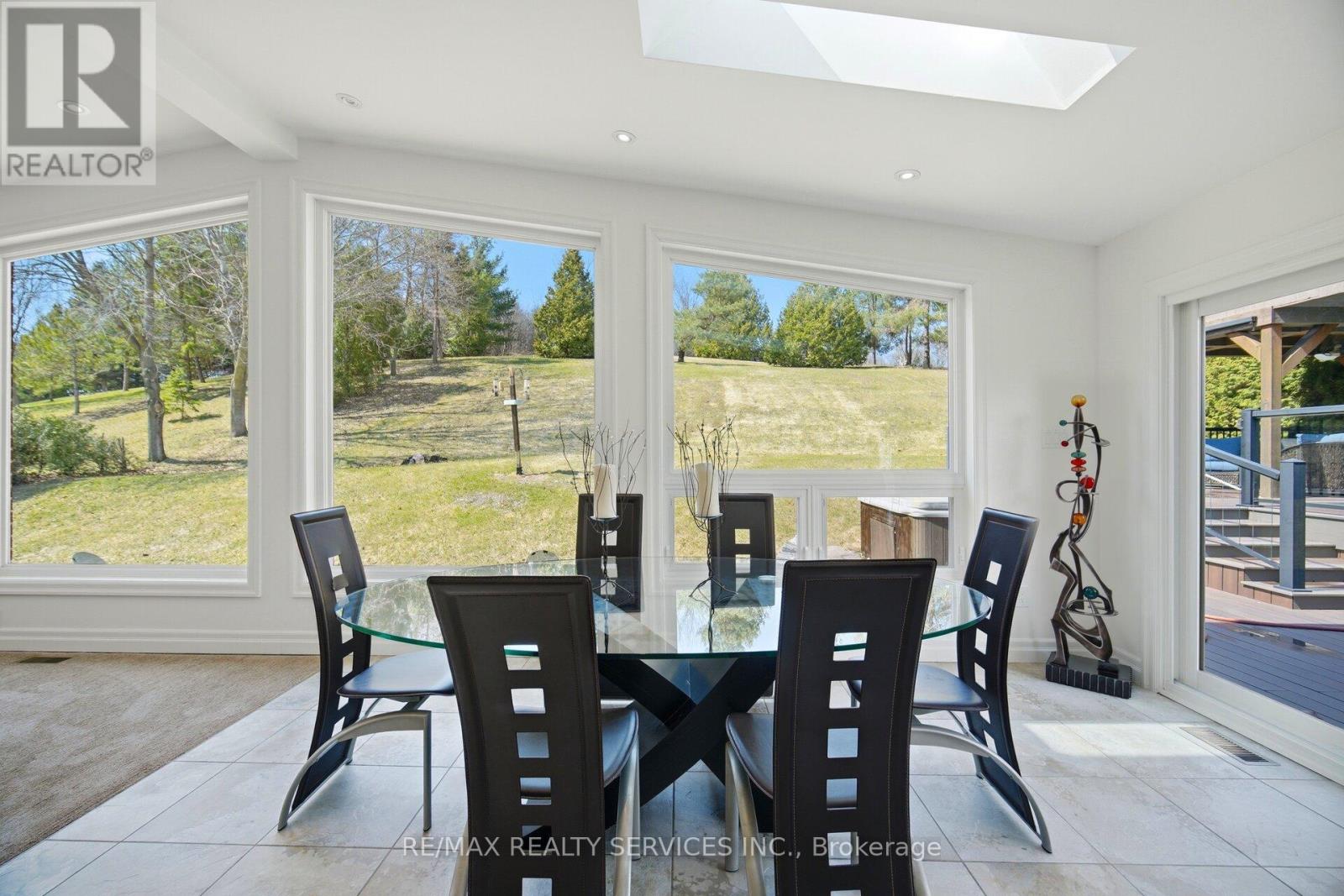 38 Marilyn Street, Caledon, Ontario  L7C 1H5 - Photo 13 - W12985226